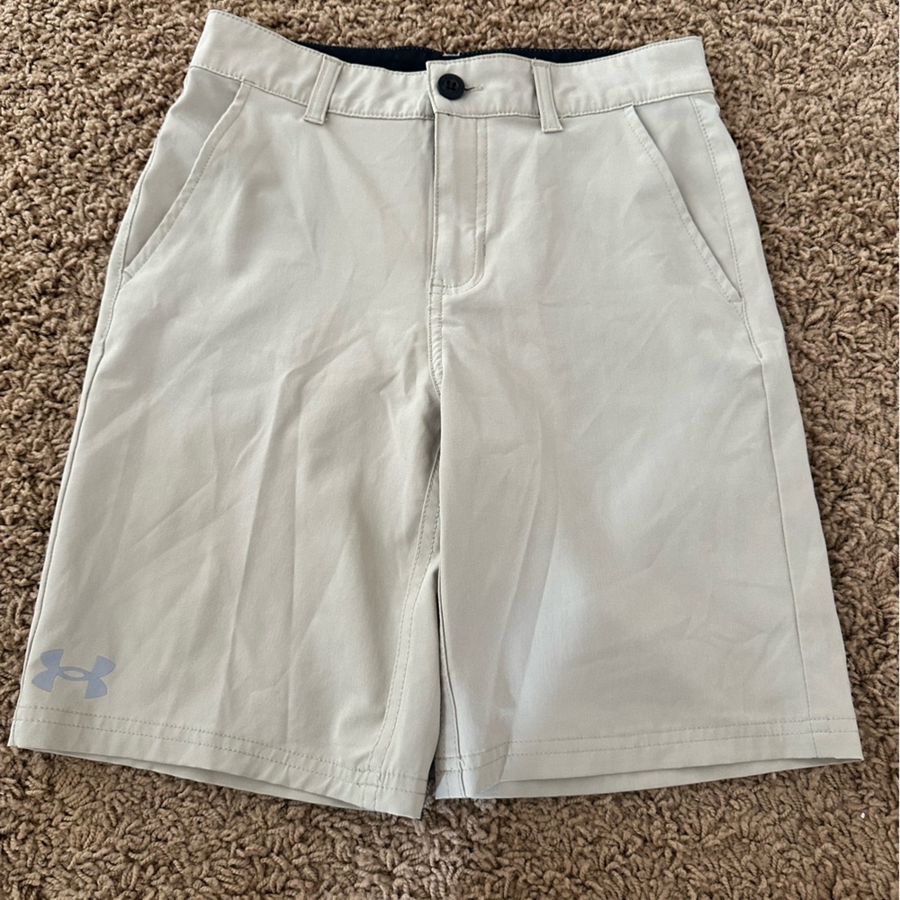 Boys khaki shorts